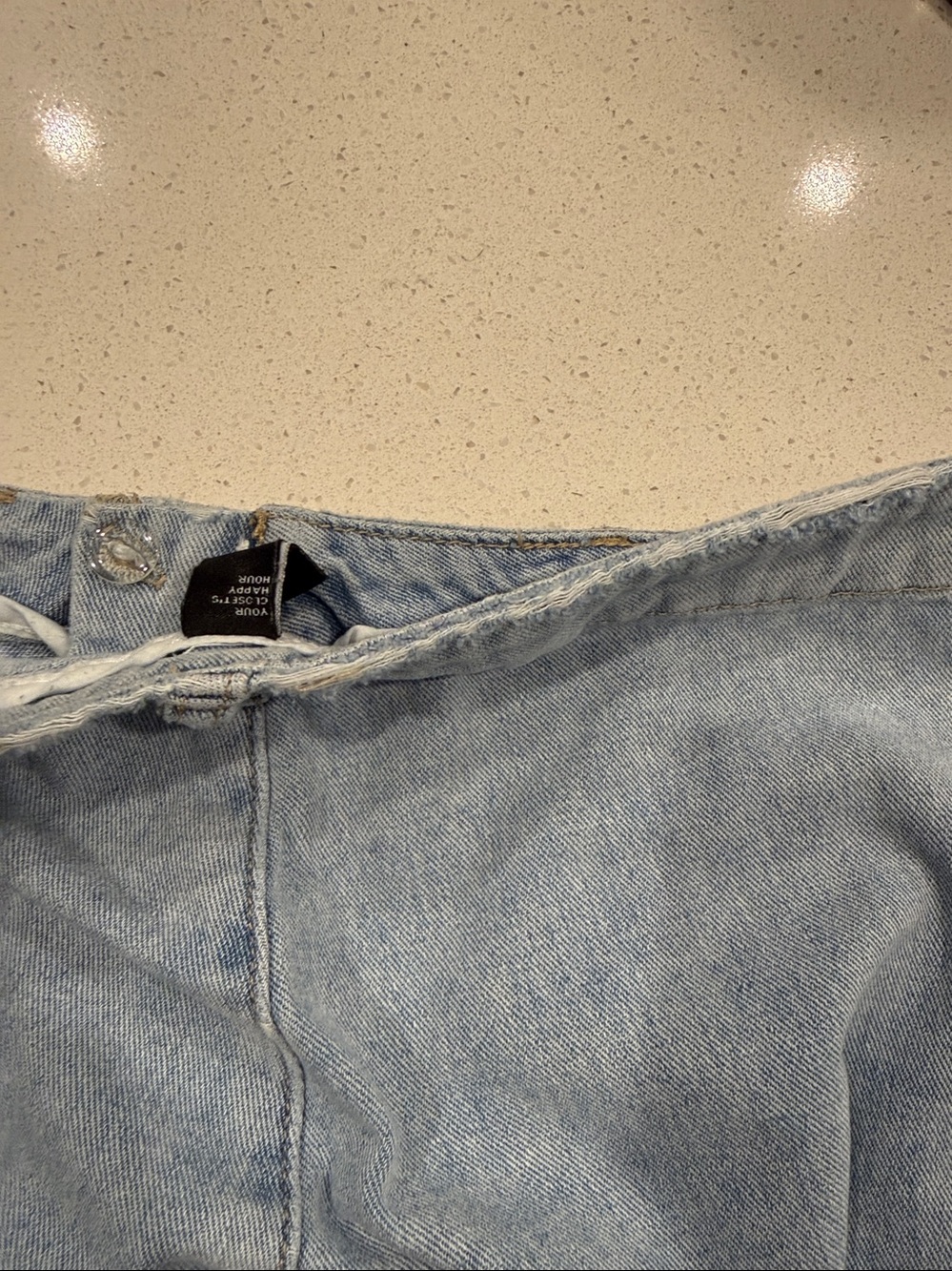 Cider Light Blue High-Rise Balloon Jeans with Buttoned Front Pockets - Picture 9 of 12